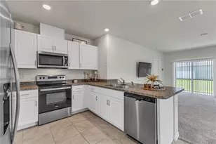 1702 Walnut Crk Dr, Kissimmee, FL 34744 - Photo 10