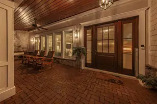 1744 Santa Barbara Dr, Dunedin, FL 34698 - Photo 4