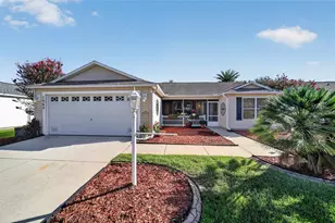 1563 Hollyberry Pl, The Villages, FL 32162 - Photo 1