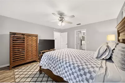 1563 Hollyberry Place, The Villages, FL 32162 - Photo 38