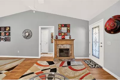 1563 Hollyberry Place, The Villages, FL 32162 - Photo 16