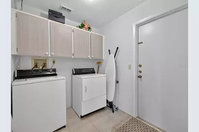 1016 Lester Ridge Court, Kissimmee, FL 34747 - Photo 22