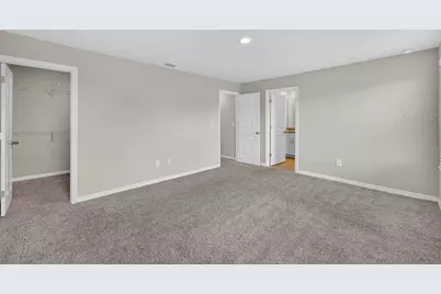 7630 Intrepid Road, Wesley Chapel, FL 33545 - Photo 16