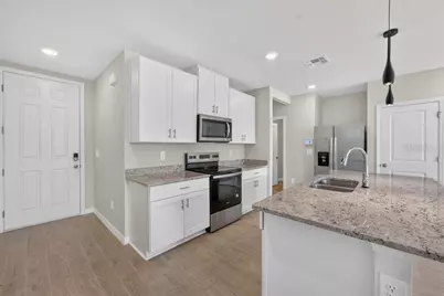 7630 Intrepid Road, Wesley Chapel, FL 33545 - Photo 8