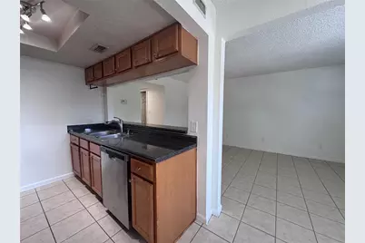 115 E Smith Street #8, Orlando, FL 32804 - Photo 6