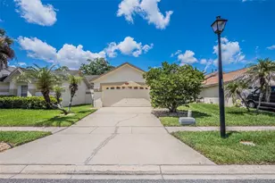 11624 Peach Grove Ln, Orlando, FL 32821 - Photo 2
