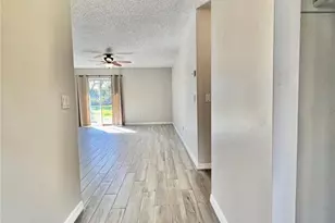 1820 Central Park Ave, Orlando, FL 32807 - Photo 6
