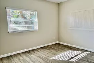 1820 Central Park Ave, Orlando, FL 32807 - Photo 12