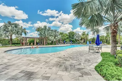 1344 Royal St George Boulevard, Davenport, FL 33896 - Photo 14