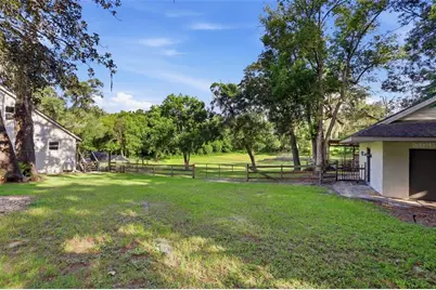 19832 W Eldorado Drive, Eustis, FL 32736 - Photo 4