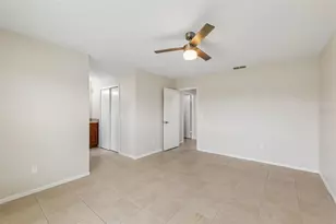 5272 Lonesome Dove Dr, Kissimmee, FL 34746 - Photo 10