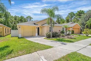 131 Sandy Ridge Dr, Davenport, FL 33896 - Photo 4