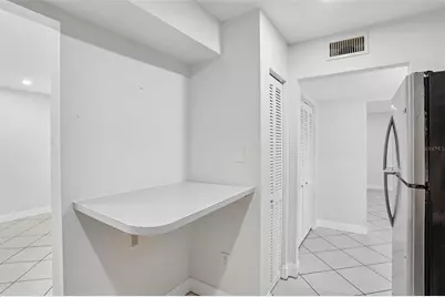 546 Orange Drive #13, Altamonte Springs, FL 32701 - Photo 8