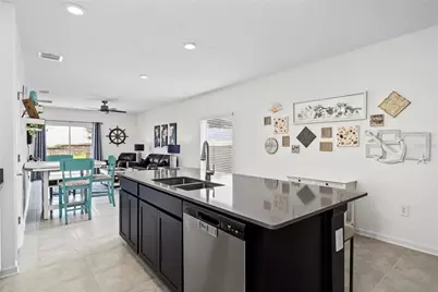 6838 Wilson Hammock Avenue, Groveland, FL 34736 - Photo 10
