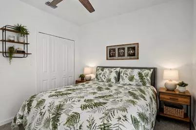 6838 Wilson Hammock Avenue, Groveland, FL 34736 - Photo 20