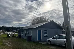 311 E Magnolia St, Leesburg, FL 34748 - Photo 2