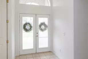 931 Vindale Rd, Tavares, FL 32778 - Photo 2