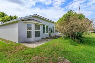 931 Vindale Rd, Tavares, FL 32778 - Photo 26