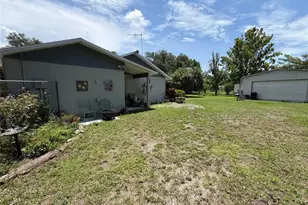 3707 36th St E, Bradenton, FL 34208 - Photo 2