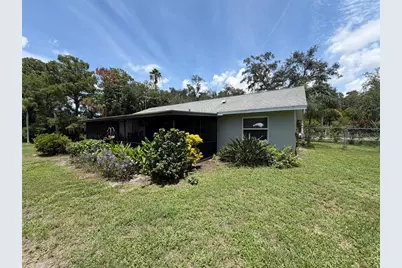 3707 36th Street E, Bradenton, FL 34208 - Photo 8