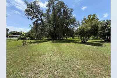 3707 36th Street E, Bradenton, FL 34208 - Photo 10
