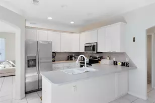 703 Samuel Chase Ln, West Melbourne, FL 32904 - Photo 12