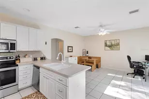 703 Samuel Chase Ln, West Melbourne, FL 32904 - Photo 16