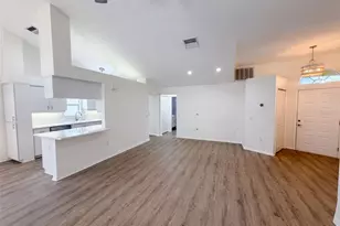9454 Mississippi Run, Weeki Wachee, FL 34613 - Photo 8