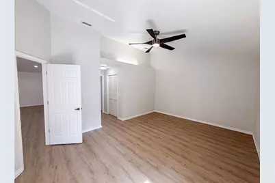 9454 Mississippi Run, Weeki Wachee, FL 34613 - Photo 14
