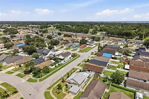 2411 Parsons Pond Cir, Kissimmee, FL 34743 - Photo 30