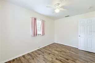 1405 Pembrook Dr, Leesburg, FL 34748 - Photo 22