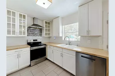 1405 Pembrook Drive, Leesburg, FL 34748 - Photo 14
