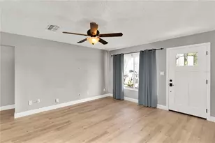 5556 Memorial Dr, Orlando, FL 32821 - Photo 10