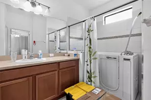 524 Presido Park Pl, Poinciana, FL 34759 - Photo 30