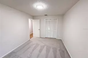 8310 Rolling Log Dr, Orlando, FL 32817 - Photo 10