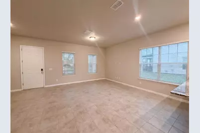 538 Venetian Palms Boulevard, New Smyrna Beach, FL 32168 - Photo 8