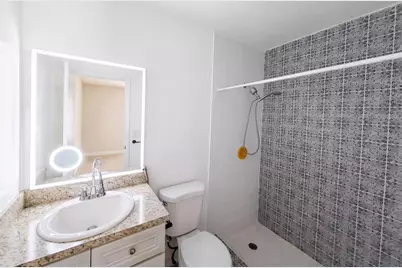7233 Thomas Jefferson Circle W, Bartow, FL 33830 - Photo 10