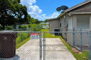 1239 Ave K, Haines City, FL 33844 - Photo 12
