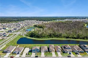 2009 Myrtle Pine St, Kissimmee, FL 34746 - Photo 2