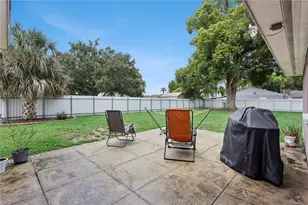 723 N Rockingham Ave, Tavares, FL 32778 - Photo 36