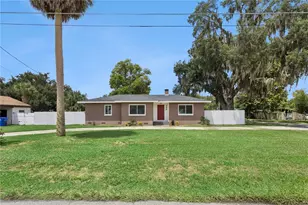 723 N Rockingham Ave, Tavares, FL 32778 - Photo 4