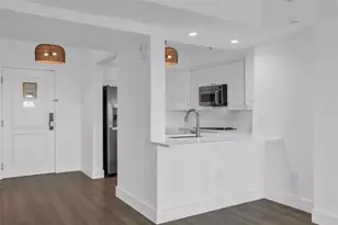 7593 Gathering Dr, Reunion, FL 34747 - Photo 6