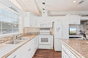2411 Citrus Tree Rd, Clermont, FL 34714 - Photo 12