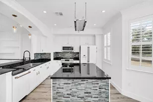 1579 Chatfield Pl, Orlando, FL 32814 - Photo 10