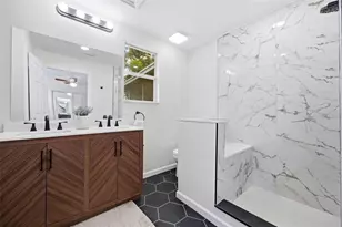 7242 Lynnwood Ave N, Saint Petersburg, FL 33710 - Photo 46