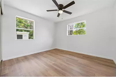 7242 Lynnwood Avenue N, Saint Petersburg, FL 33710 - Photo 34