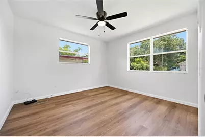 7242 Lynnwood Avenue N, Saint Petersburg, FL 33710 - Photo 32
