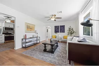 7242 Lynnwood Avenue N, Saint Petersburg, FL 33710 - Photo 18