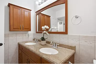7242 Lynnwood Avenue N, Saint Petersburg, FL 33710 - Photo 38
