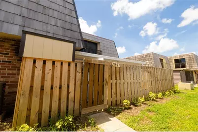 2947 Poplar Avenue, Leesburg, FL 34748 - Photo 2
